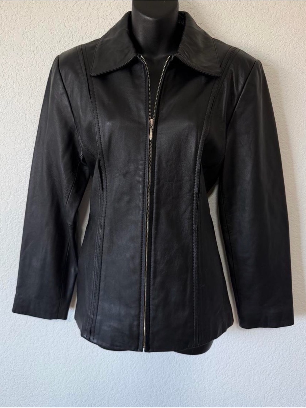 Vintage Jacqueline Ferrar Genuine Lambskin Leather Jacket